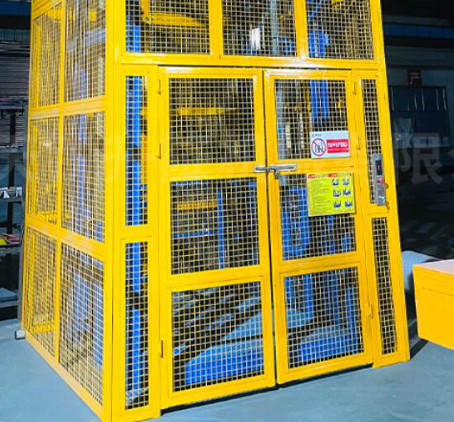 隆子货梯可以安装在室外吗