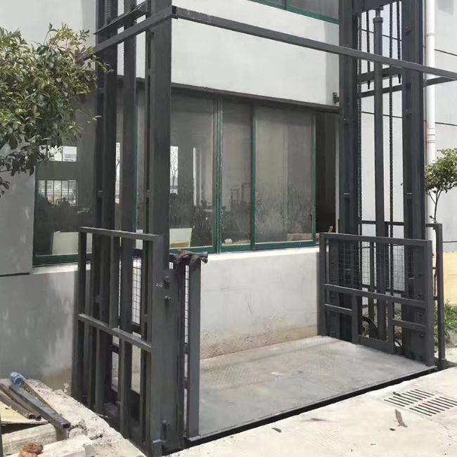 隆子5吨室外升降货梯